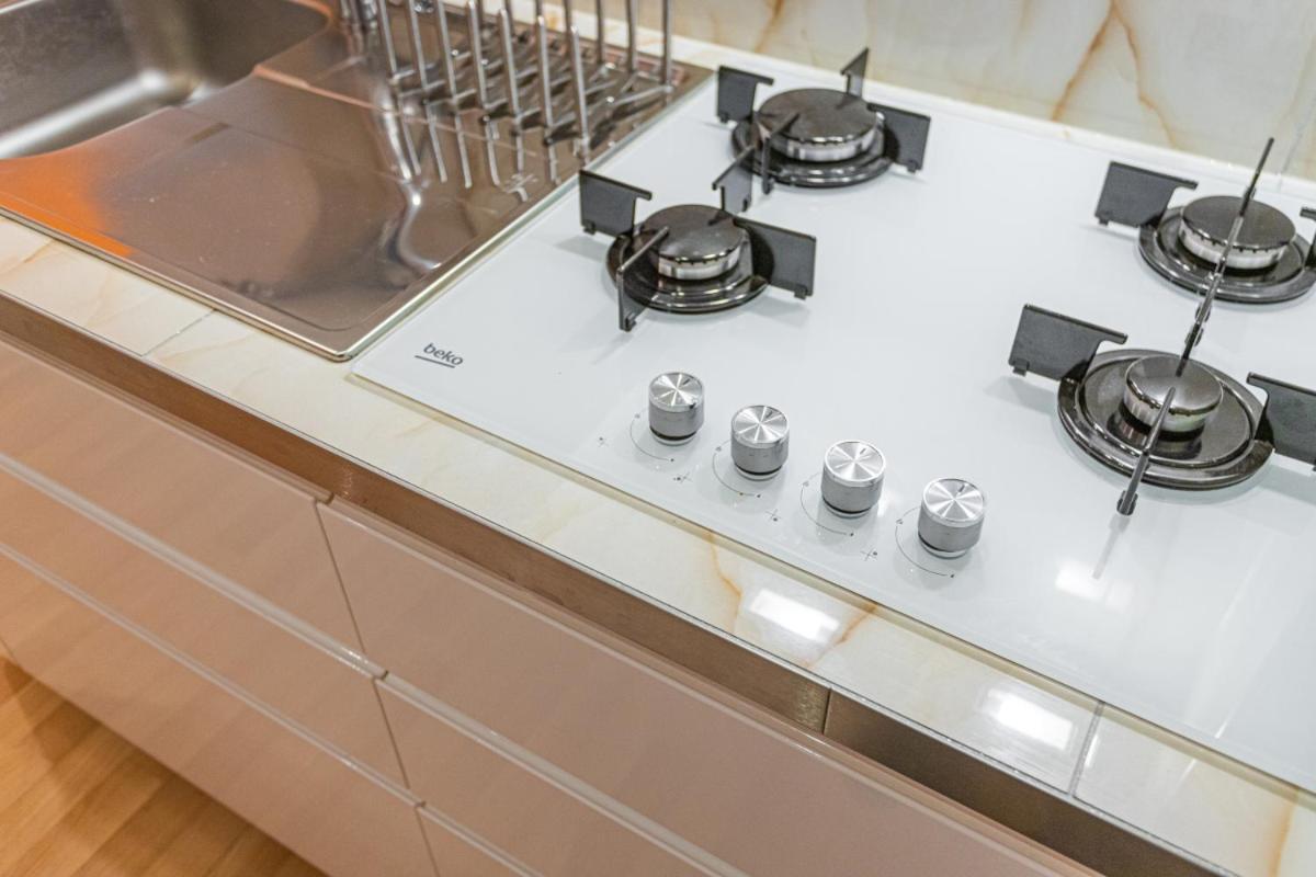 Jet Hottub - Washer&Dryer - 12Min Center - 160Mbs Wifi Praag Buitenkant foto
